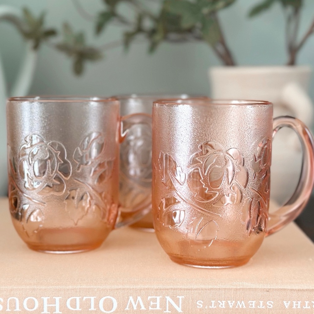 Vintage Arcoroc Pink Rose Mugs – Set of 3